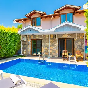 Deniz Paradise , Dalyan Turkey
